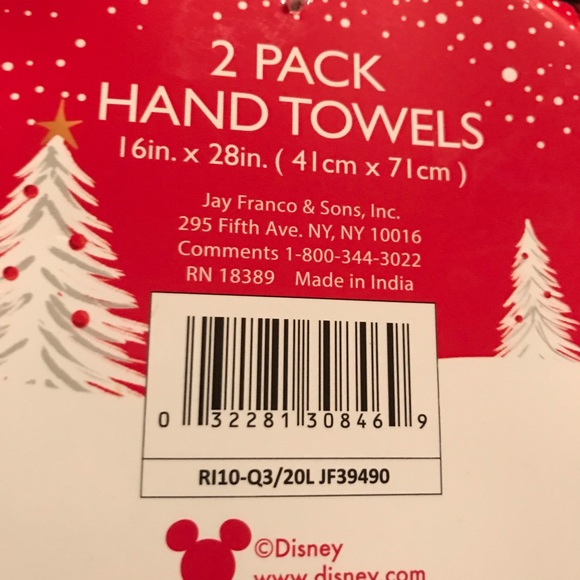 Two Santa Mickey Mouse red Christmas hand Towels - Picture 4 of 7